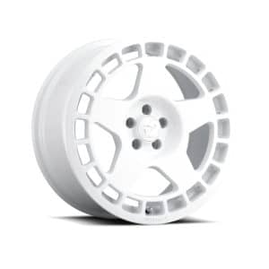 Fifteen52 Turbomac Rally White angle 1 1024 alloy wheel