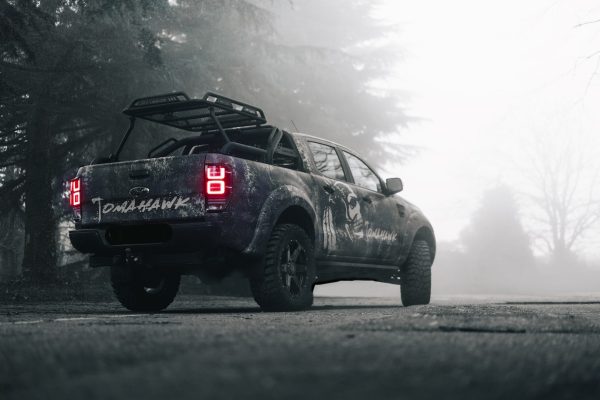 Tomahawk Chinook Ford Ranger foggy road ahead