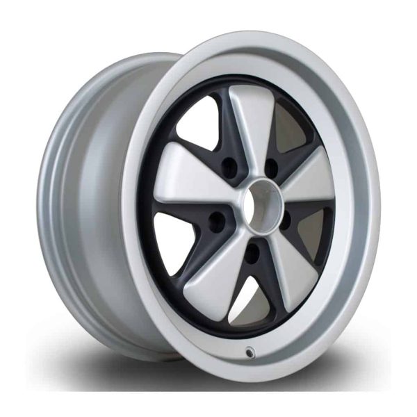 Linea Corse PSD RSR 17x7.5 alloy wheel
