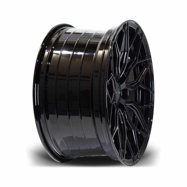 Riviera RF108 Gloss Black Concave 1024 alloy wheel